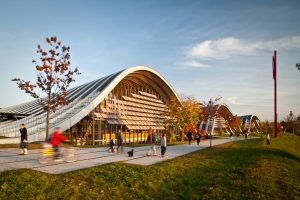 پاورپوینت تحلیل موزه پل کلی رنزو پیانو