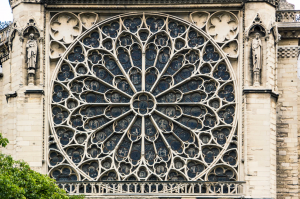 پاورپوینت سیر تکامل شیشه و پنجره در معماری